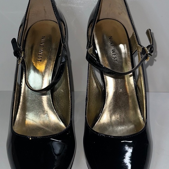 Nine West Mary Jane’s - Picture 2 of 4
